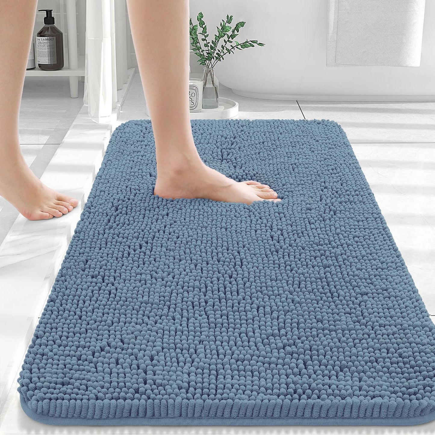 Lanor Cloud Comfort™ Chenille Bath Rug